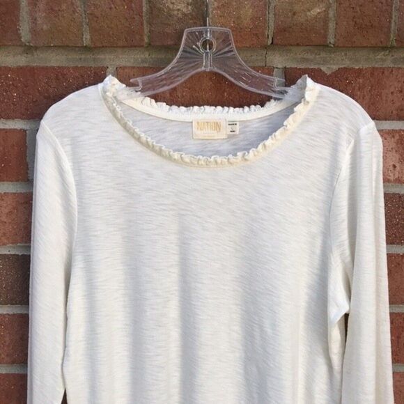 Nation LTD Long Sleeve Off White Ruffle Neck T-Shirt sz Large - Picture 2 of 11